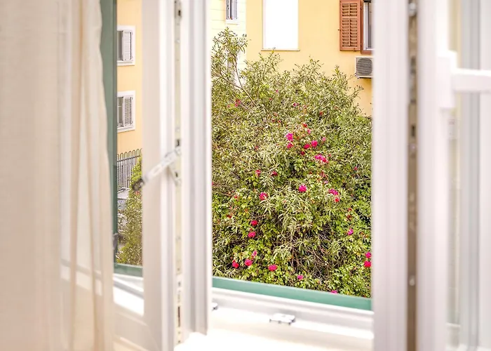 Biondina “luxury In The Center” Apartman